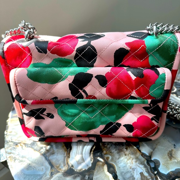 Marc Jacobs Chain Shoulder Handbag - Picture 7 of 16